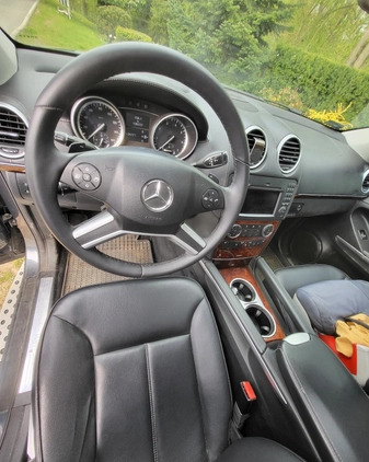Mercedes-Benz GL cena 70000 przebieg: 138000, rok produkcji 2012 z Wyrzysk małe 16